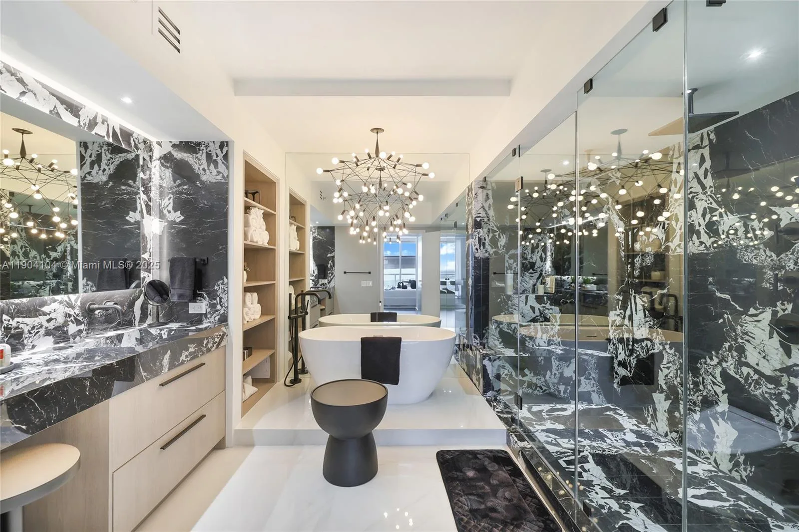 450 Alton Rd # 2603, Miami Beach, FL 33139