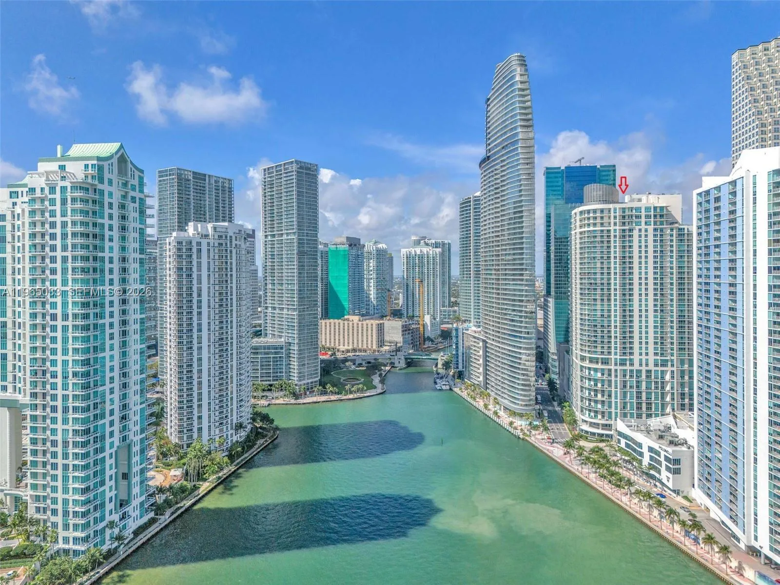 300 S Biscayne Blvd # L-822, Miami, FL 33131