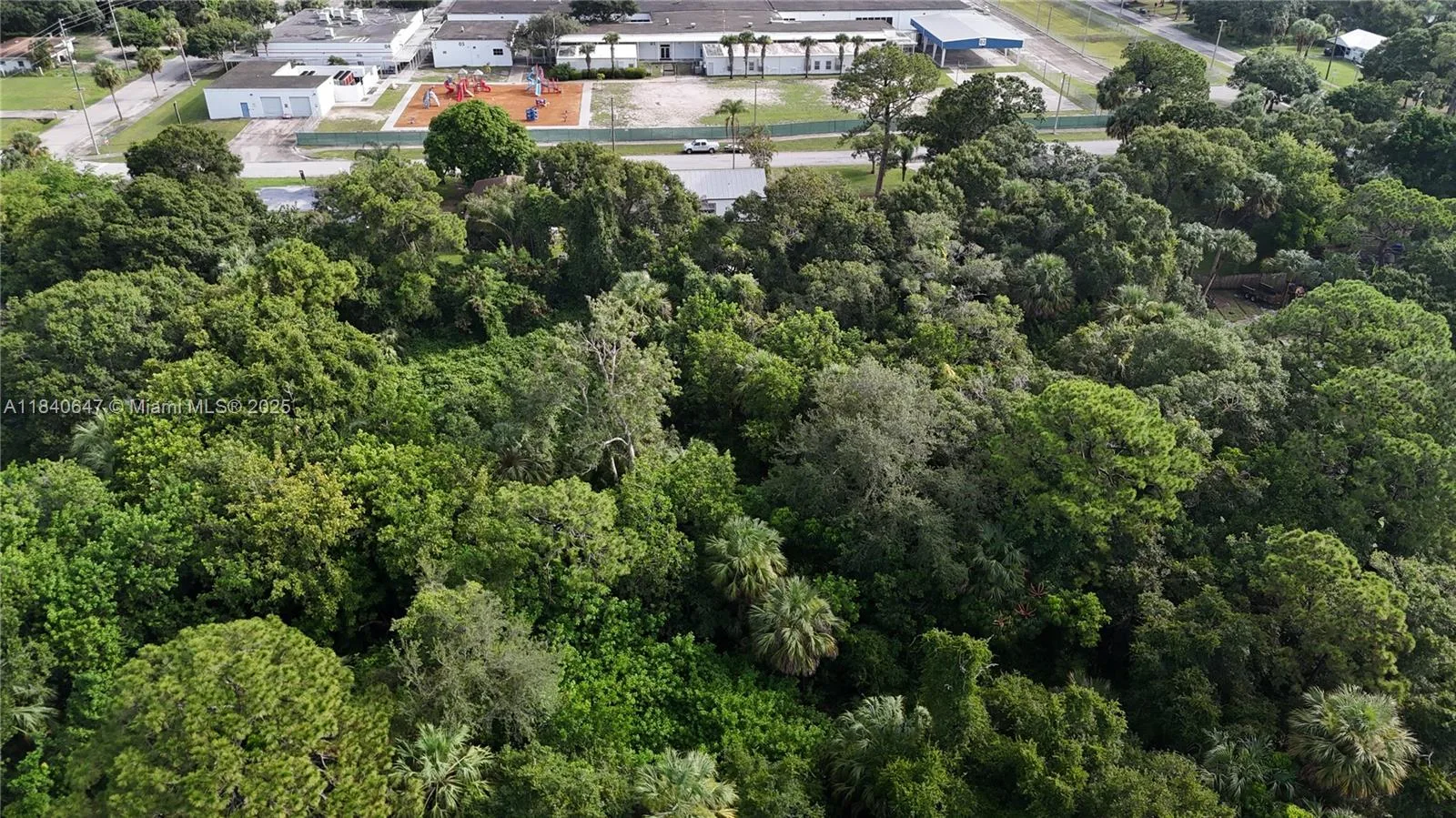 1 Tennessee Ave, Fort Pierce, FL 34947 photo 13