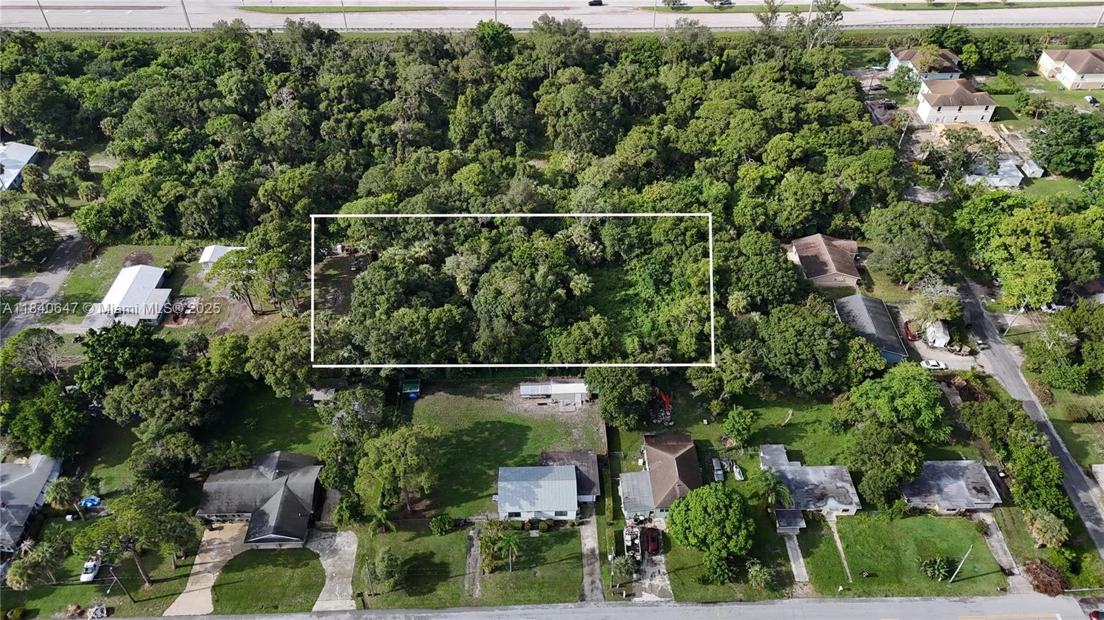 1 Tennessee Ave, Fort Pierce, FL 34947 photo 4