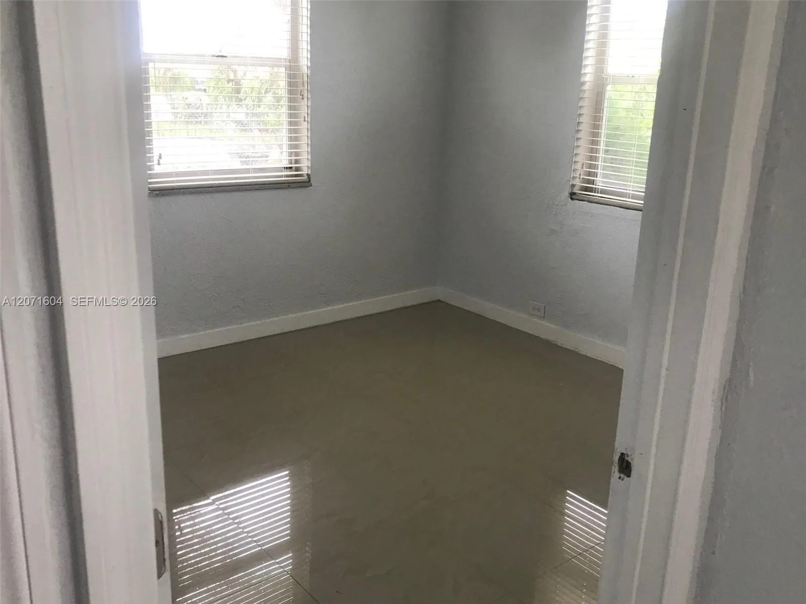 21625 SW 109th Ave, Miami, FL 33170 photo 5