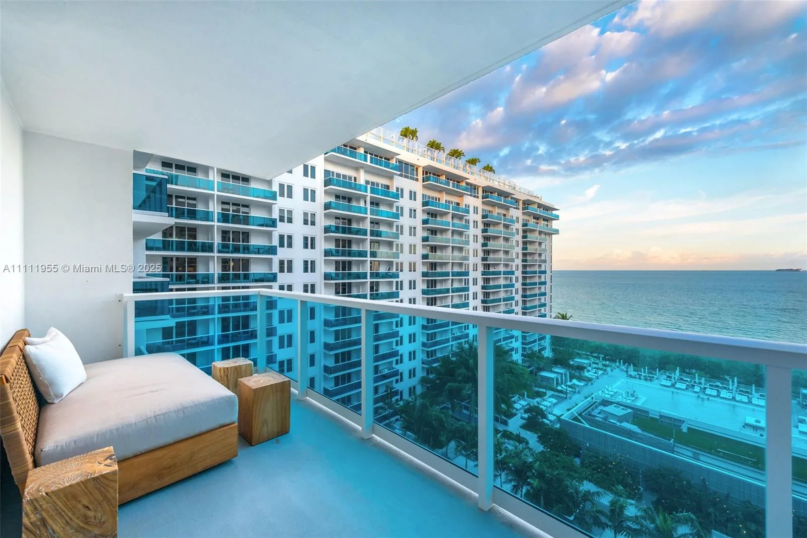 102 24th St # 1144, Miami Beach, FL 33139 photo 2