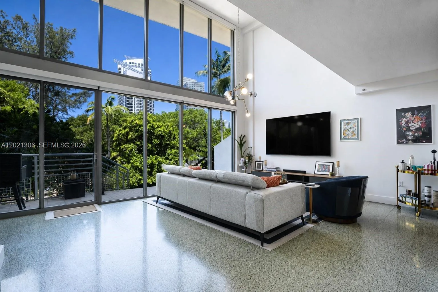 245 Michigan Ave # LG-5, Miami Beach, FL 33139