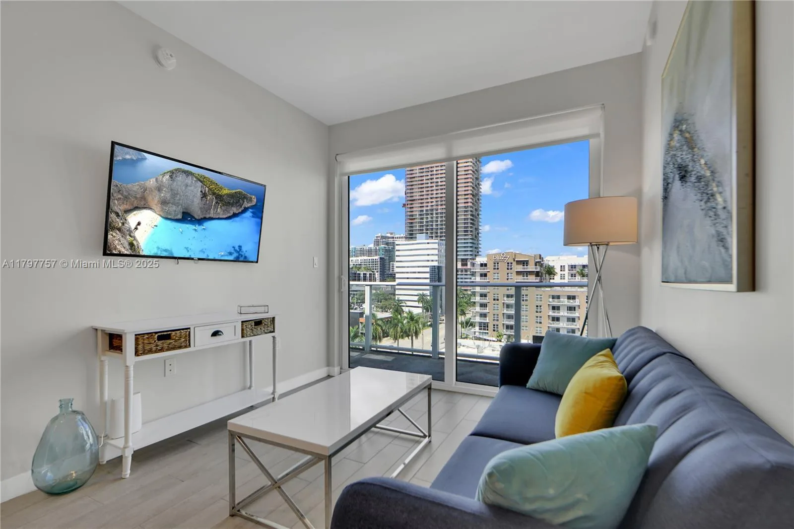 321 NE 26th St # 806, Miami, FL 33137 photo 6