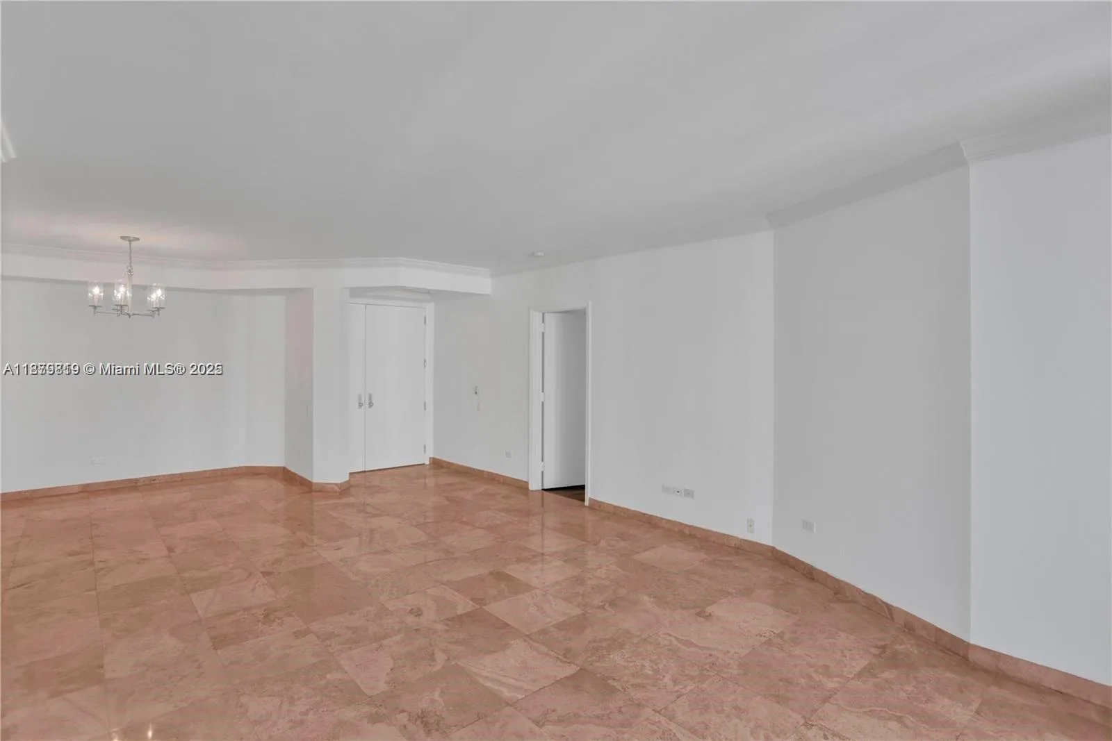 808 Brickell Key Dr # 3105, Miami, FL 33131 photo 4