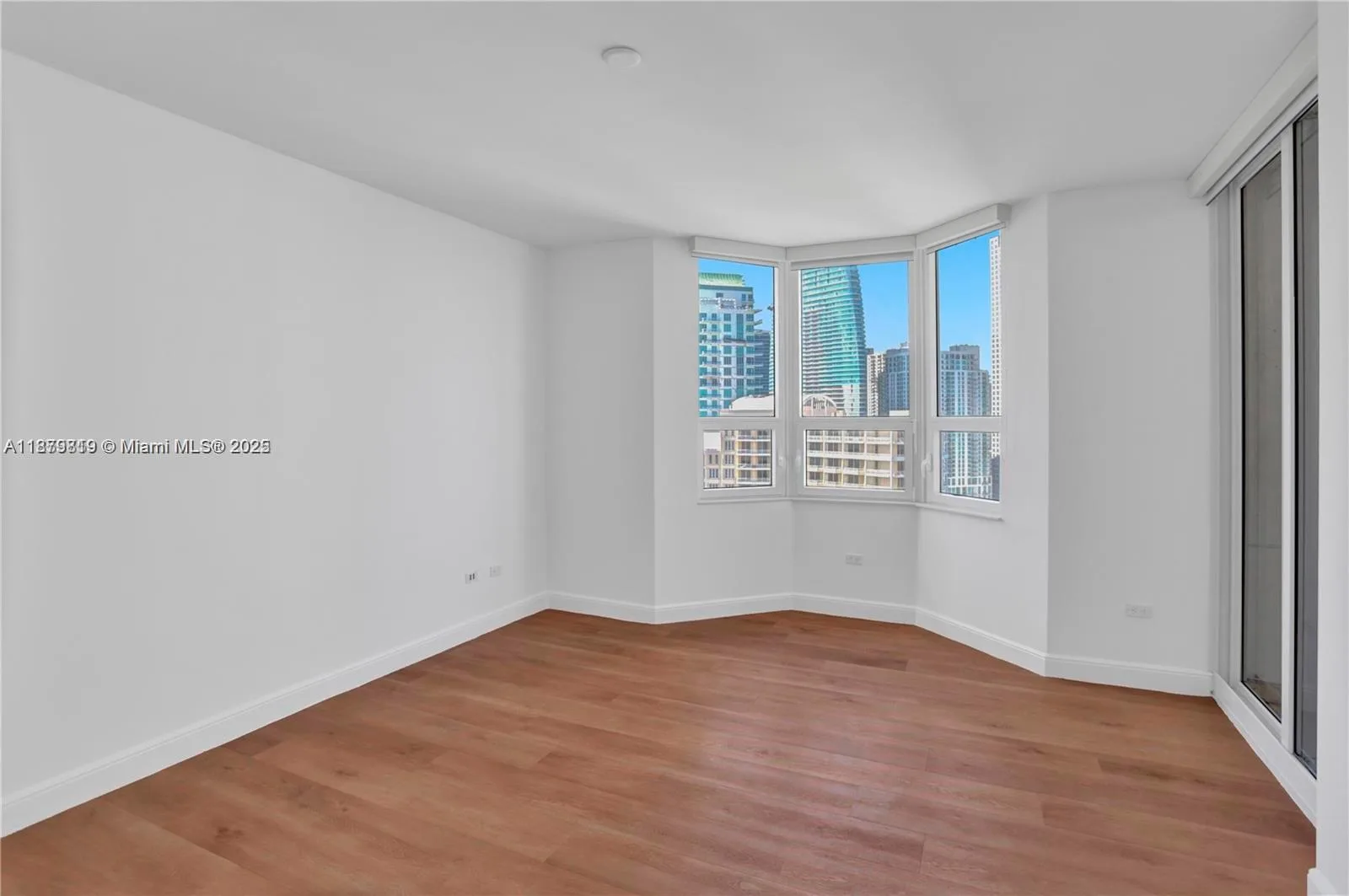 808 Brickell Key Dr # 3105, Miami, FL 33131 photo 5