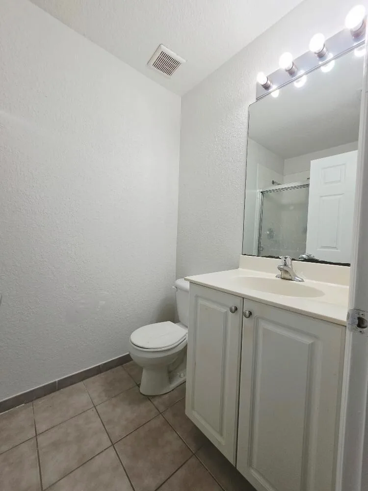 4154 Napoli Lake Drive, Riviera Beach, FL 33410 photo 12