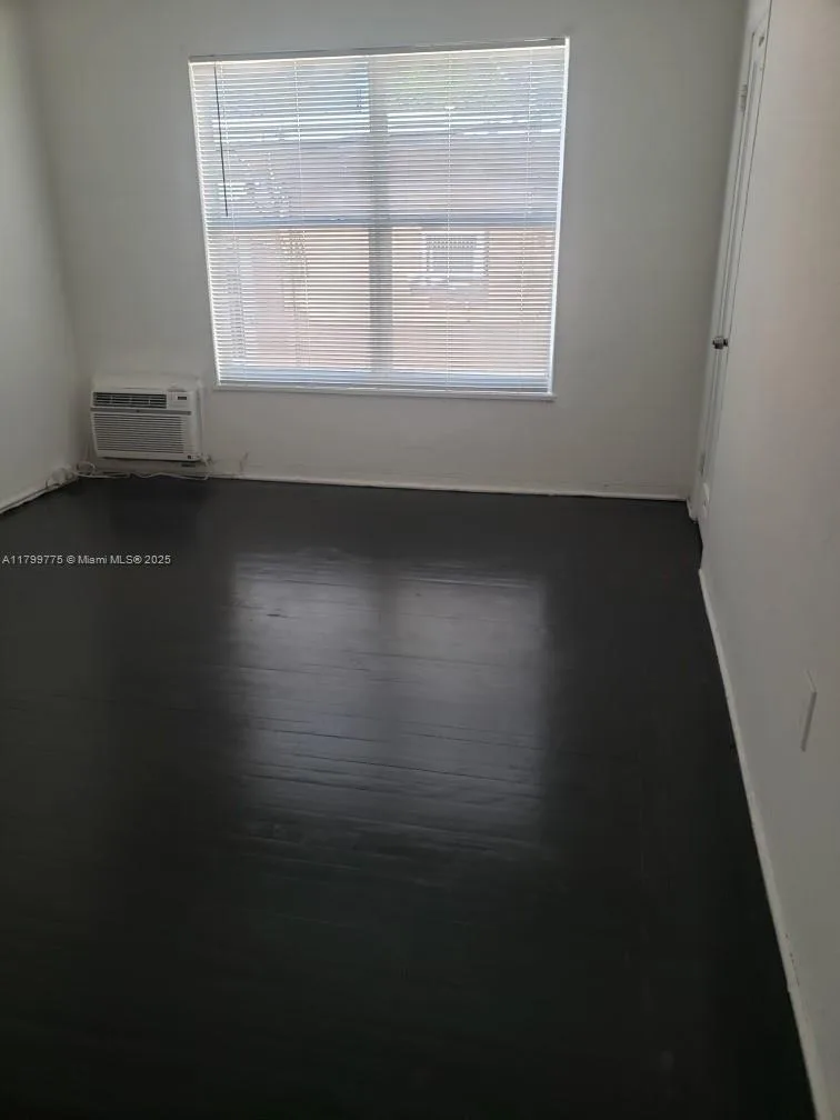 1608 Drexel Avenue # 18, Miami Beach, FL 33139 photo 5