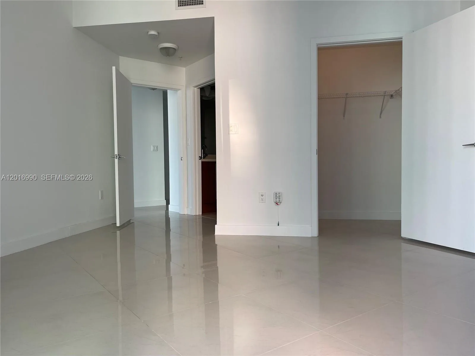 1111 SW 1st Ave # 3619-N, Miami, FL 33130 photo 9