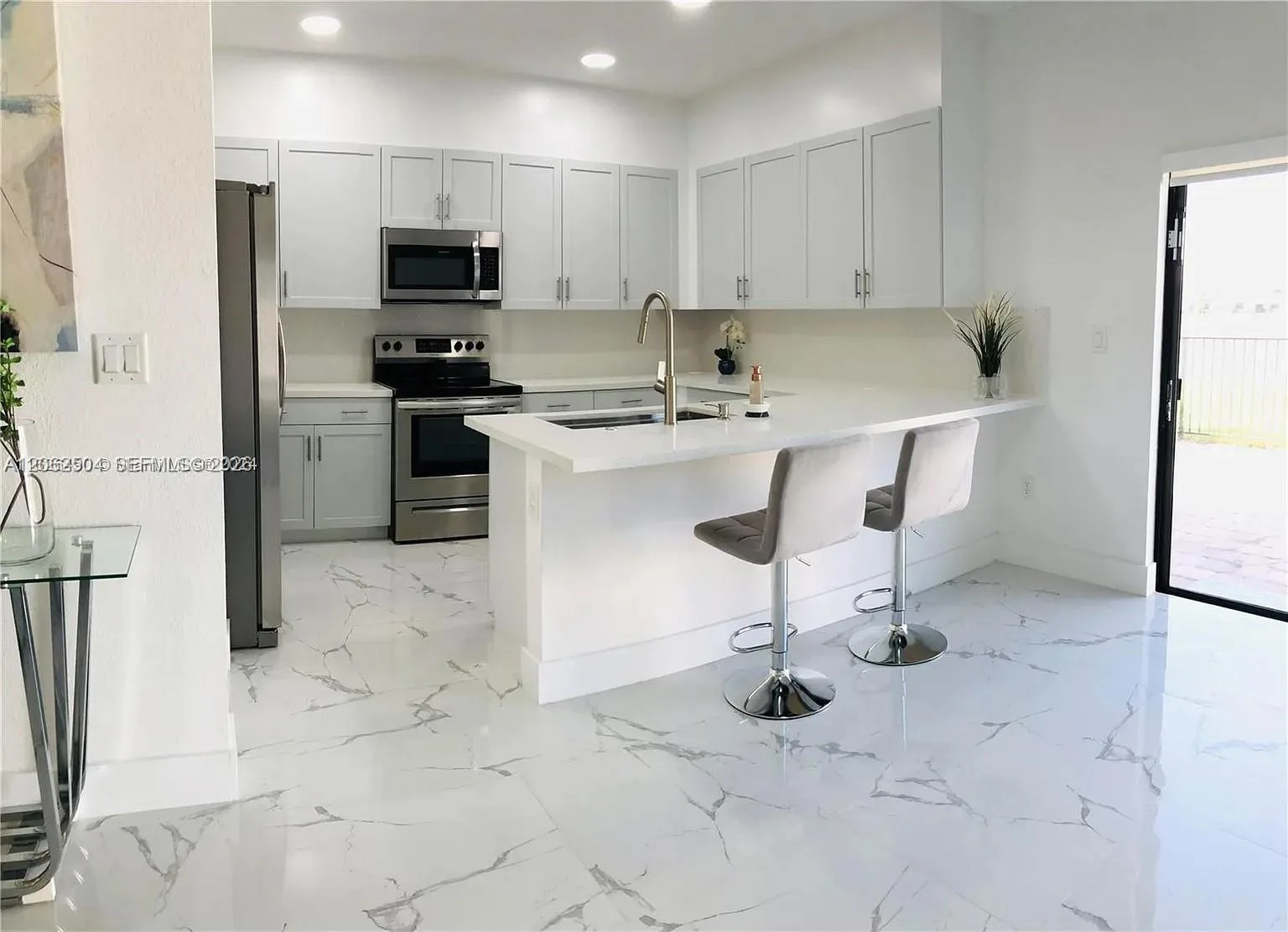 10162 SW 228th Ter, Miami, FL 33190 photo 8
