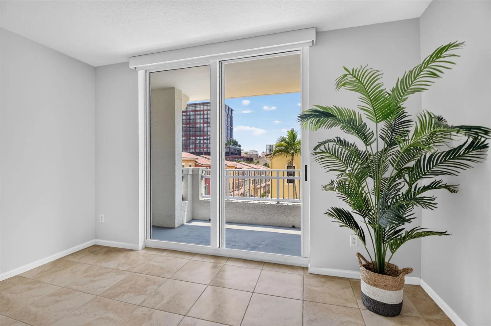 403 S Sapodilla Avenue # 307, West Palm Beach, FL 33401 photo 7