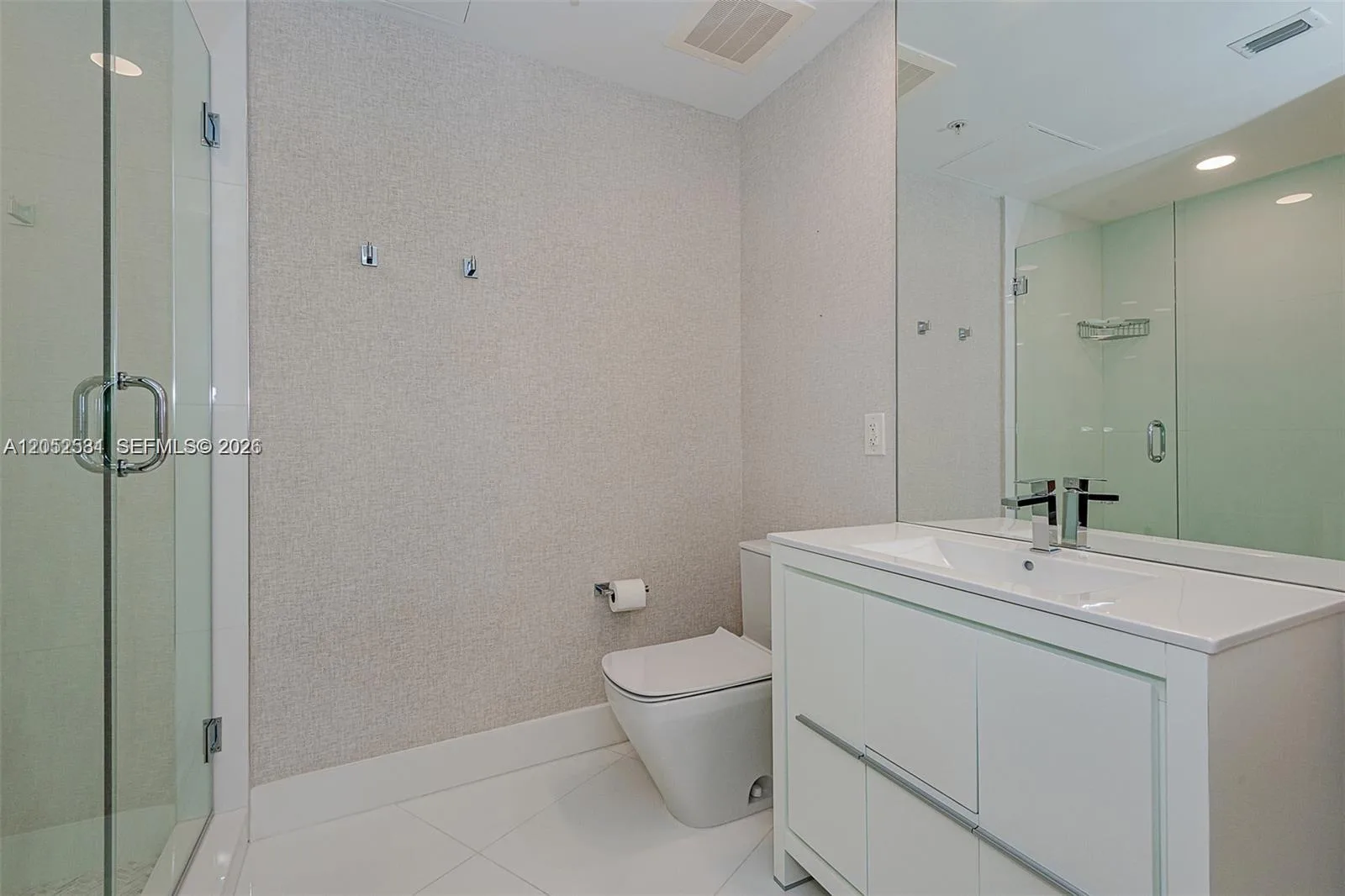 18201 Collins Ave # 1101, Sunny Isles Beach, FL 33160 photo 9