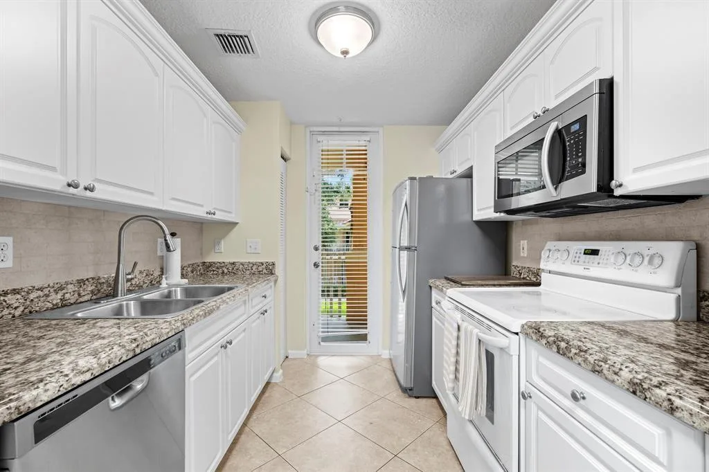 4784 S Central Boulevard # 22, Jupiter, FL 33458 photo 6