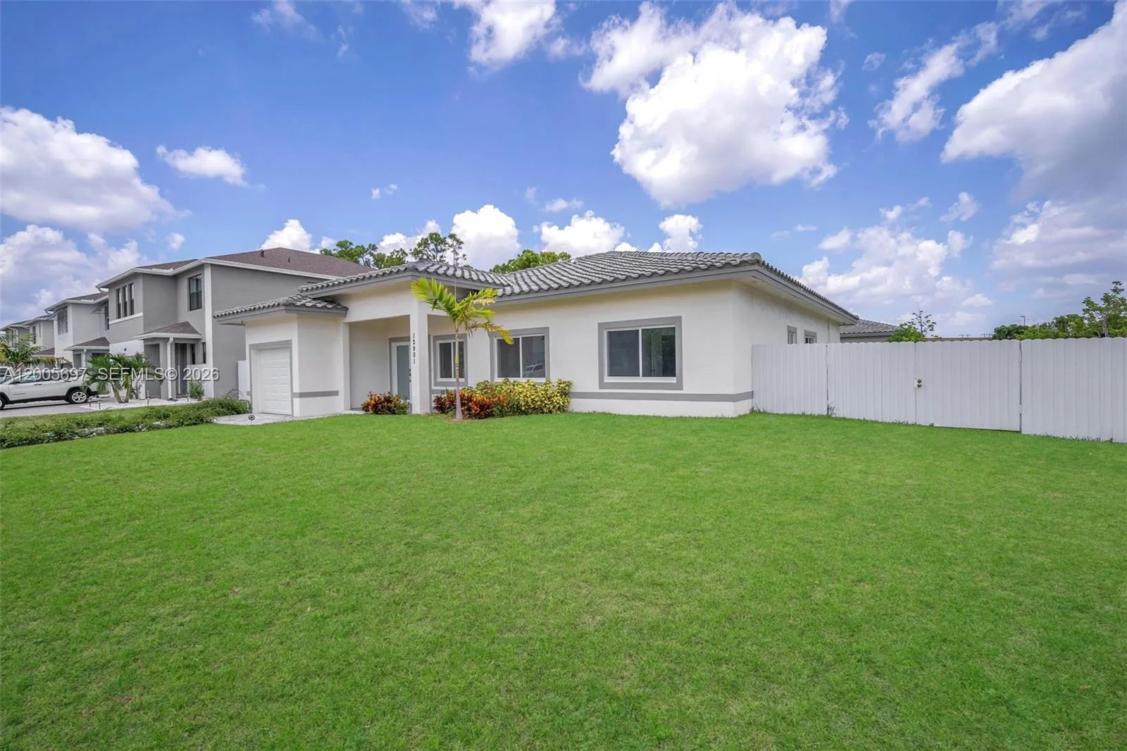 12901 SW 265th St, Homestead, FL 33032 photo 2