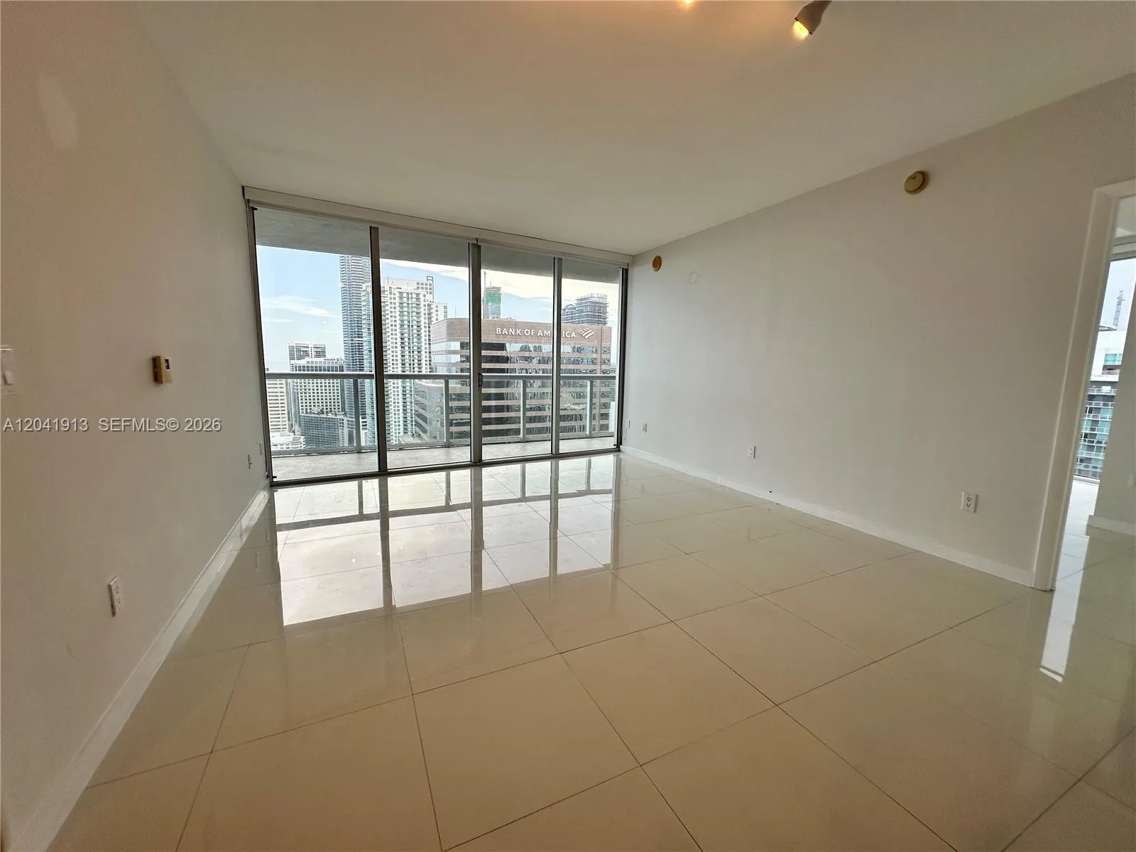 495 Brickell Ave # 4011, Miami, FL 33131 photo 8