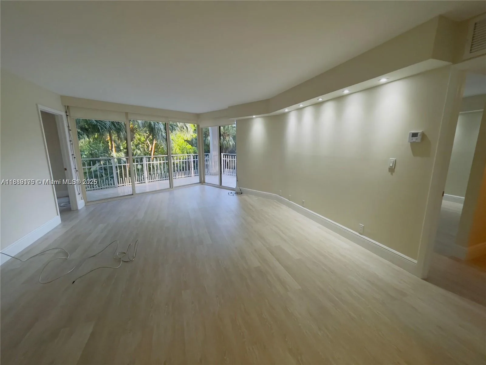 2000 Towerside # 309, Miami, FL 33138 photo 3