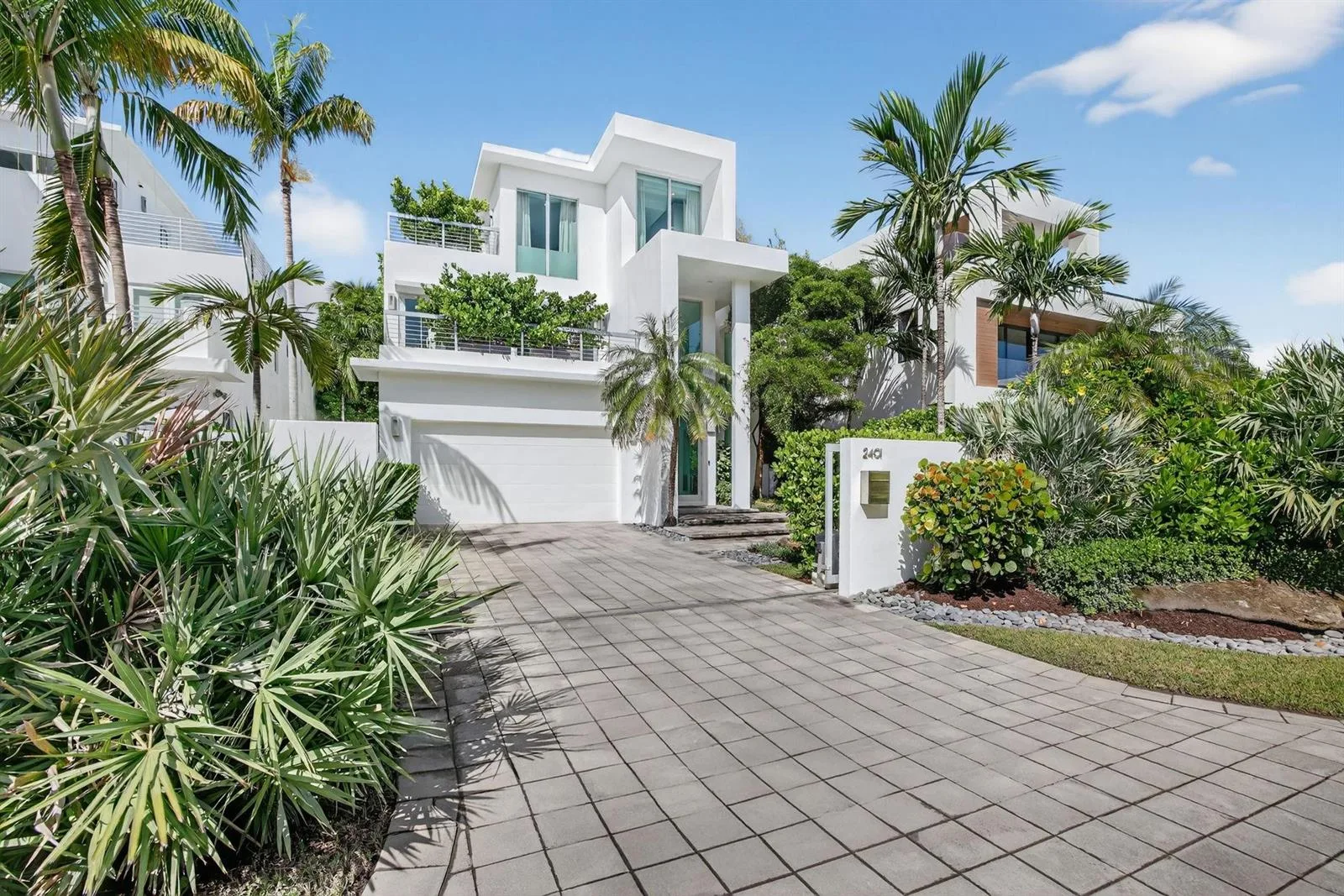 2401 N Atlantic Boulevard, Fort Lauderdale, FL 33305 photo 10