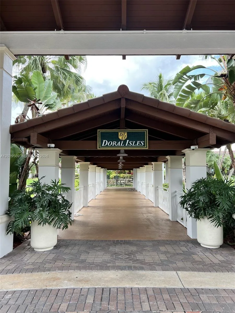 10750 NW 66th St # 401, Doral, FL 33178