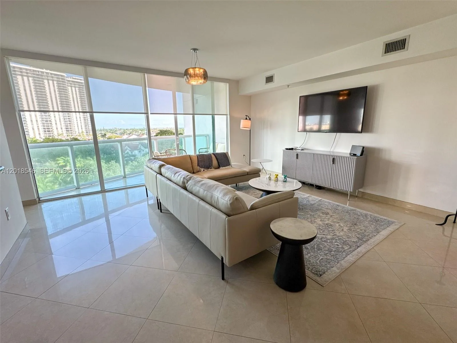 19400 Turnberry Way # 531, Aventura, FL 33180 photo 2