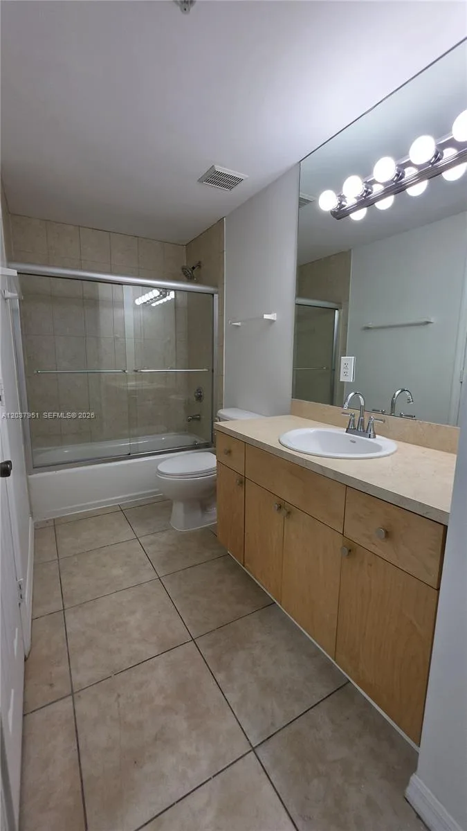 2630 SW 28th St # 14, Miami, FL 33133 photo 8