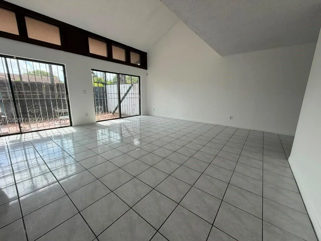 4045 SW 68th Way # 5-I, Miramar, FL 33023 photo 2
