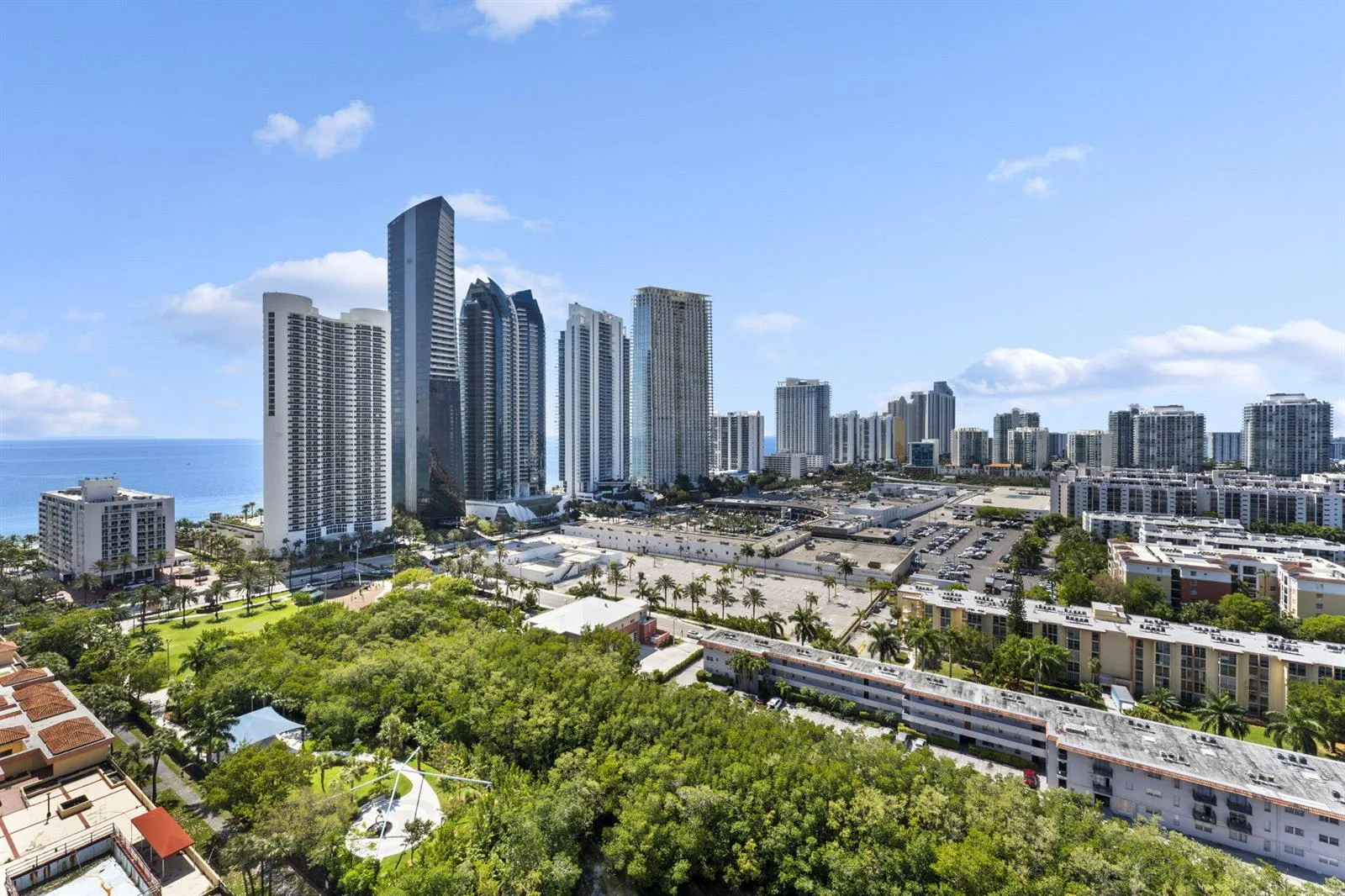 230 174th Street # 2402, Sunny Isles Beach, FL 33160 photo 4