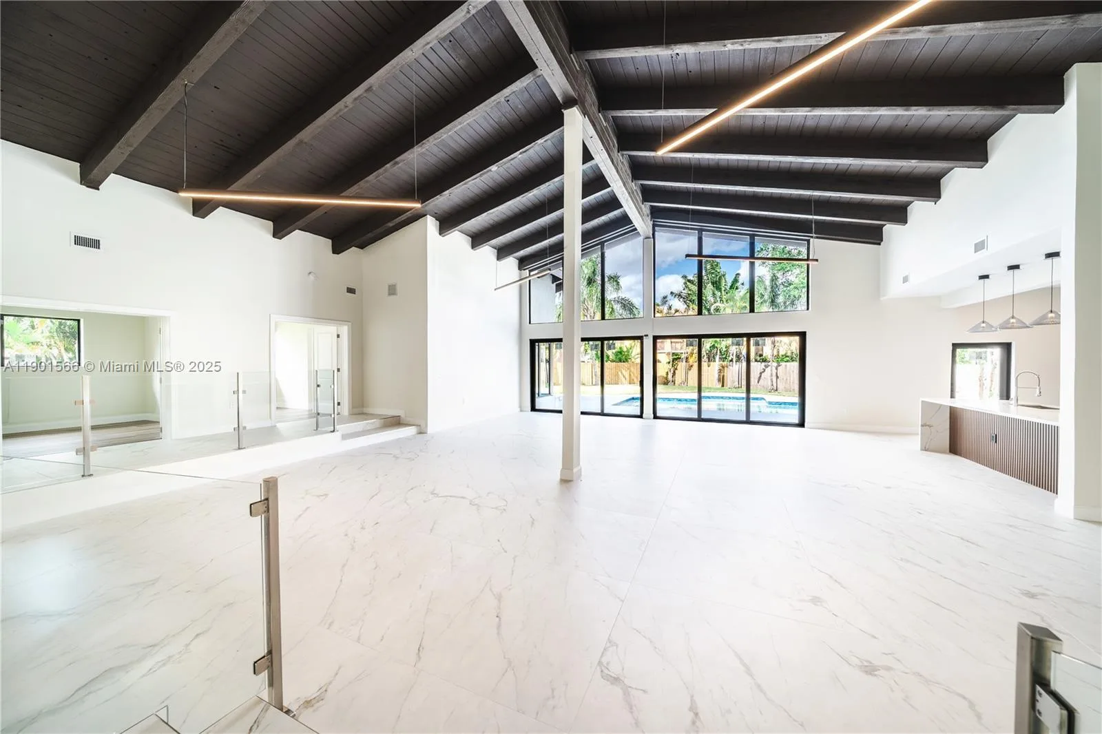 842 W Coco Plum Cir, Plantation, FL 33324 photo 6