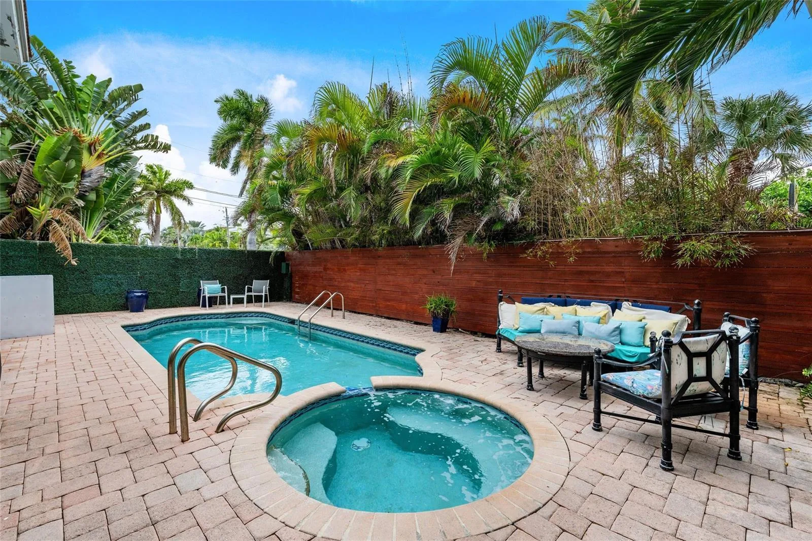 2301 N Atlantic Boulevard, Fort Lauderdale, FL 33305 photo 12