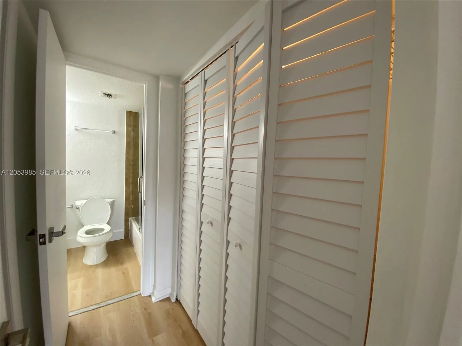 9350 Fontainebleau Blvd # 609, Miami, FL 33172 photo 10