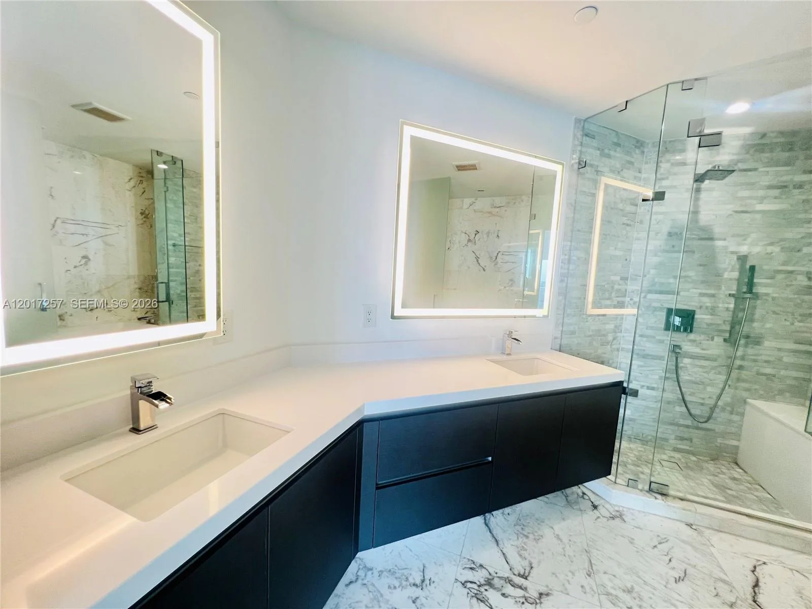 851 NE 1st Av # 2808, Miami, FL 33132 photo 6