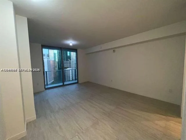 77 SE 5th St # 2004, Miami, FL 33131 photo 3