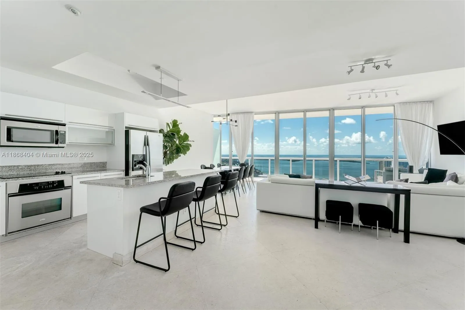 Marina Blue Unit 5507 at 888 Biscayne Blvd # 5507/5607, Miami, FL 33132 — photo 1