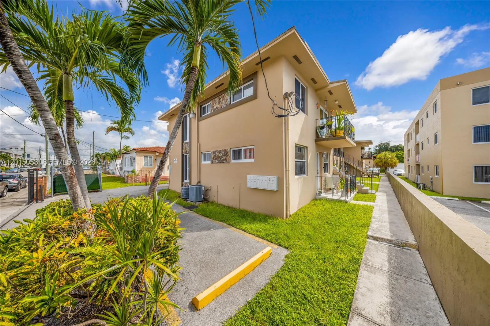225 SW 18th Ave, Miami, FL 33135 — zdjęcie 2