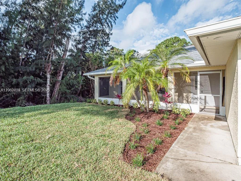 8265 97th Ave, Vero Beach, FL 32967 photo 3