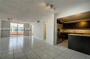 5555 Collins Ave # 15W, Miami Beach, FL 33140 photo 11