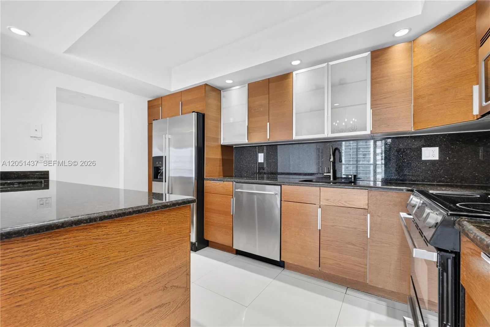 19380 Collins Ave # 1103, Sunny Isles Beach, FL 33160 photo 3