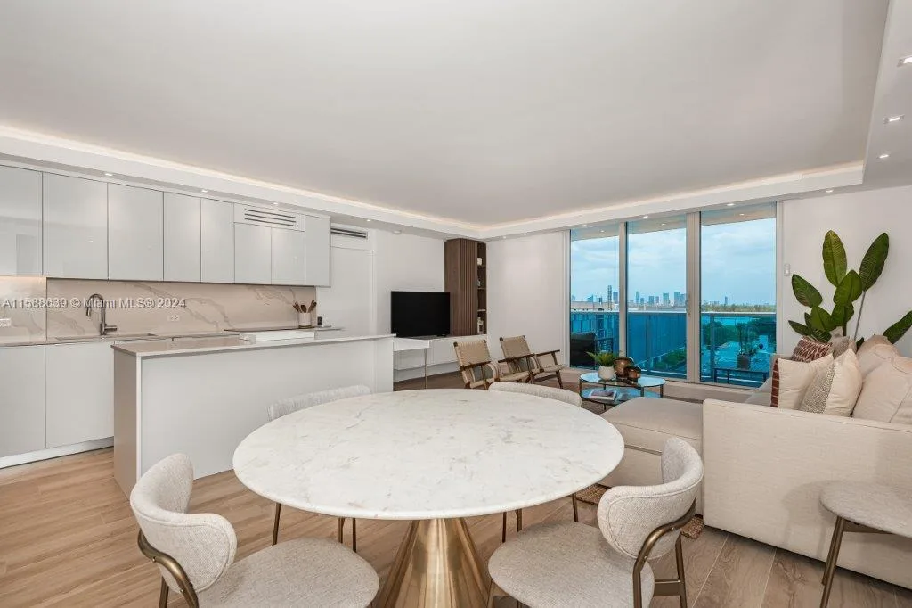 2301 Collins Ave # 837, Miami Beach, FL 33139 photo 4
