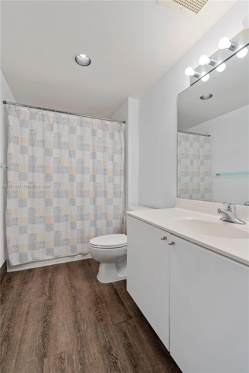 17375 Collins Ave # 1108, Sunny Isles Beach, FL 33160 photo 7