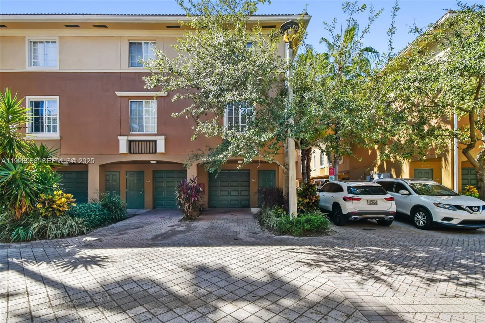 2945 NE 185th St # 1407, Aventura, FL 33180 photo 2