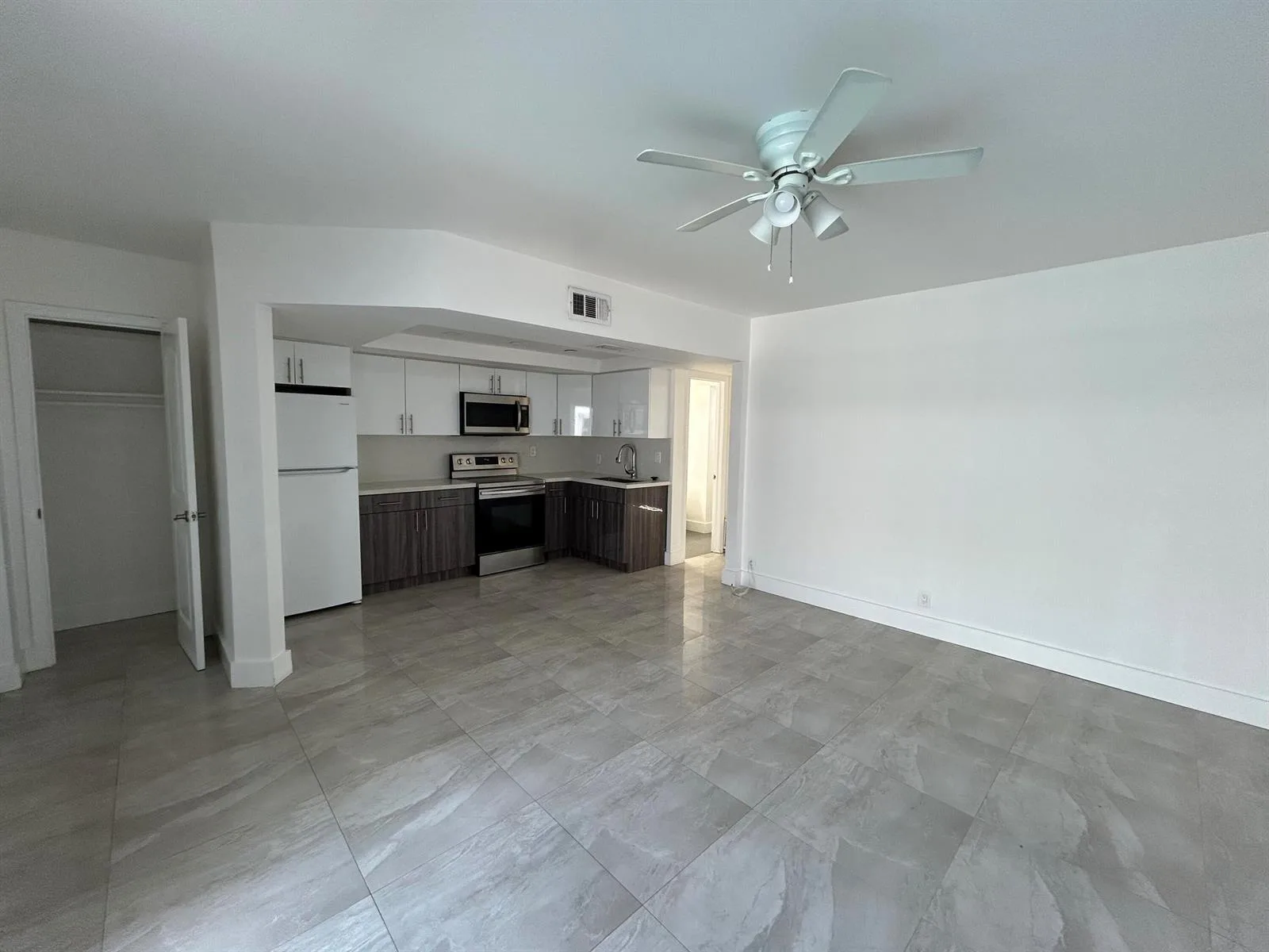 1534 SE 15th Street # 5, Fort Lauderdale, FL 33316