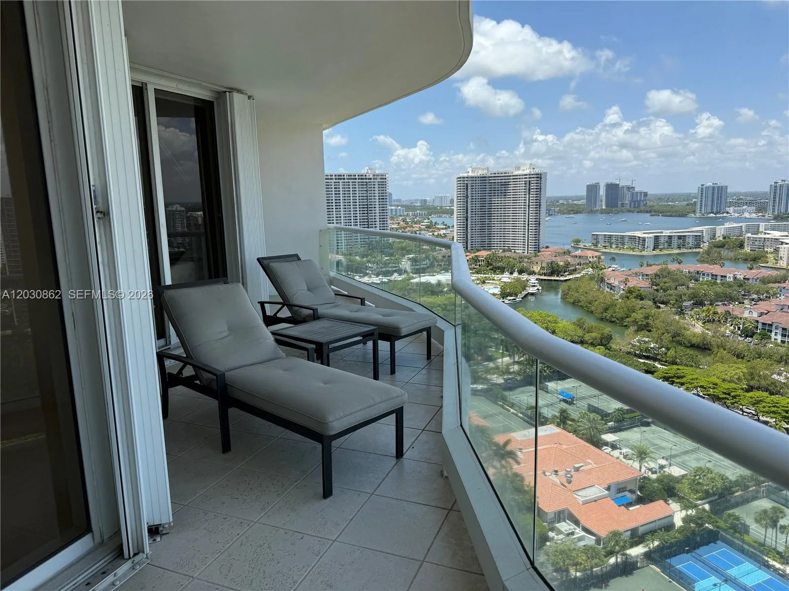 7000 Island Blvd # 2403, Aventura, FL 33160 photo 4