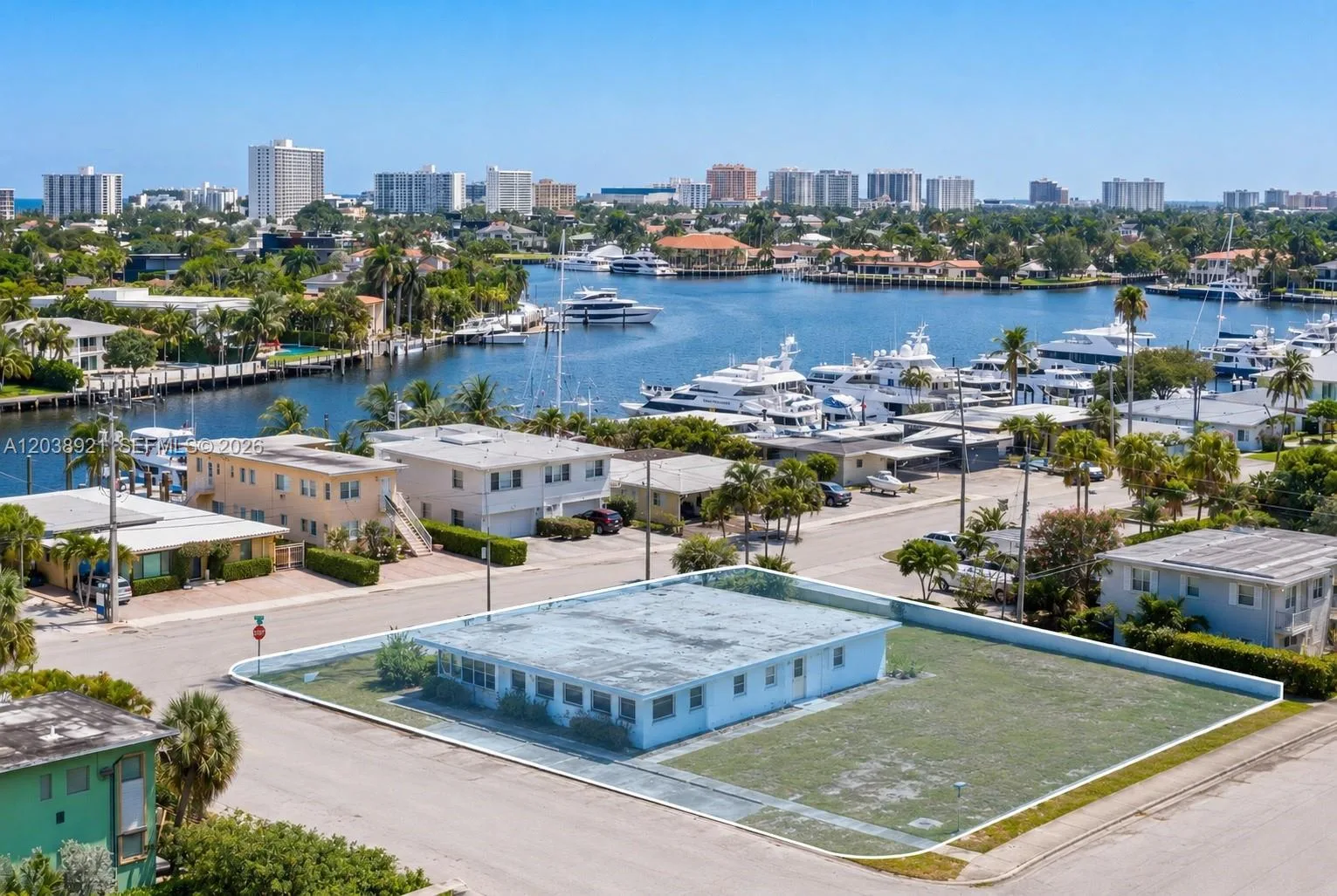 840 NE 19th Way, Fort Lauderdale, FL 33304