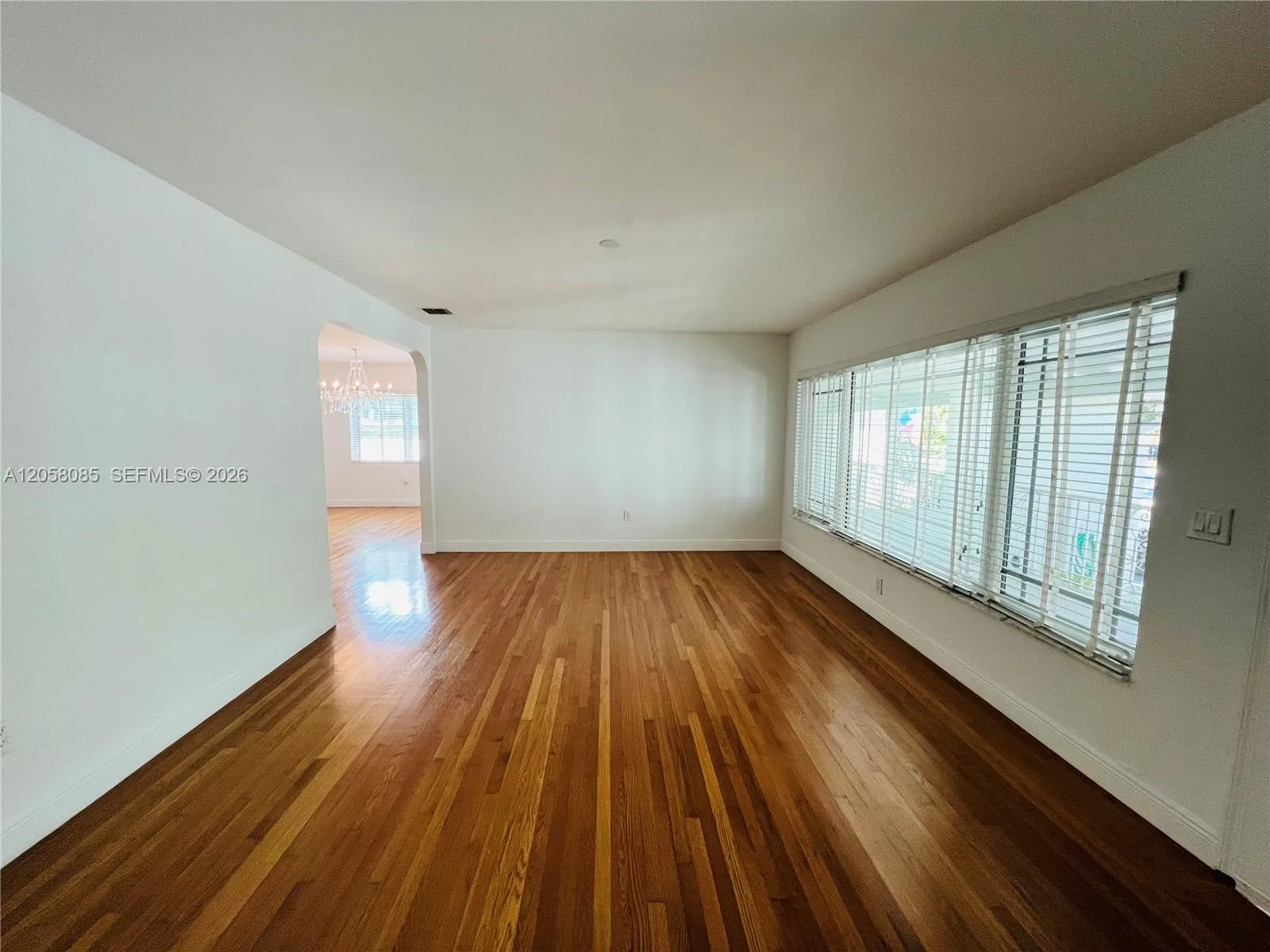 1116 Biarritz Dr, Miami Beach, FL 33141 photo 3