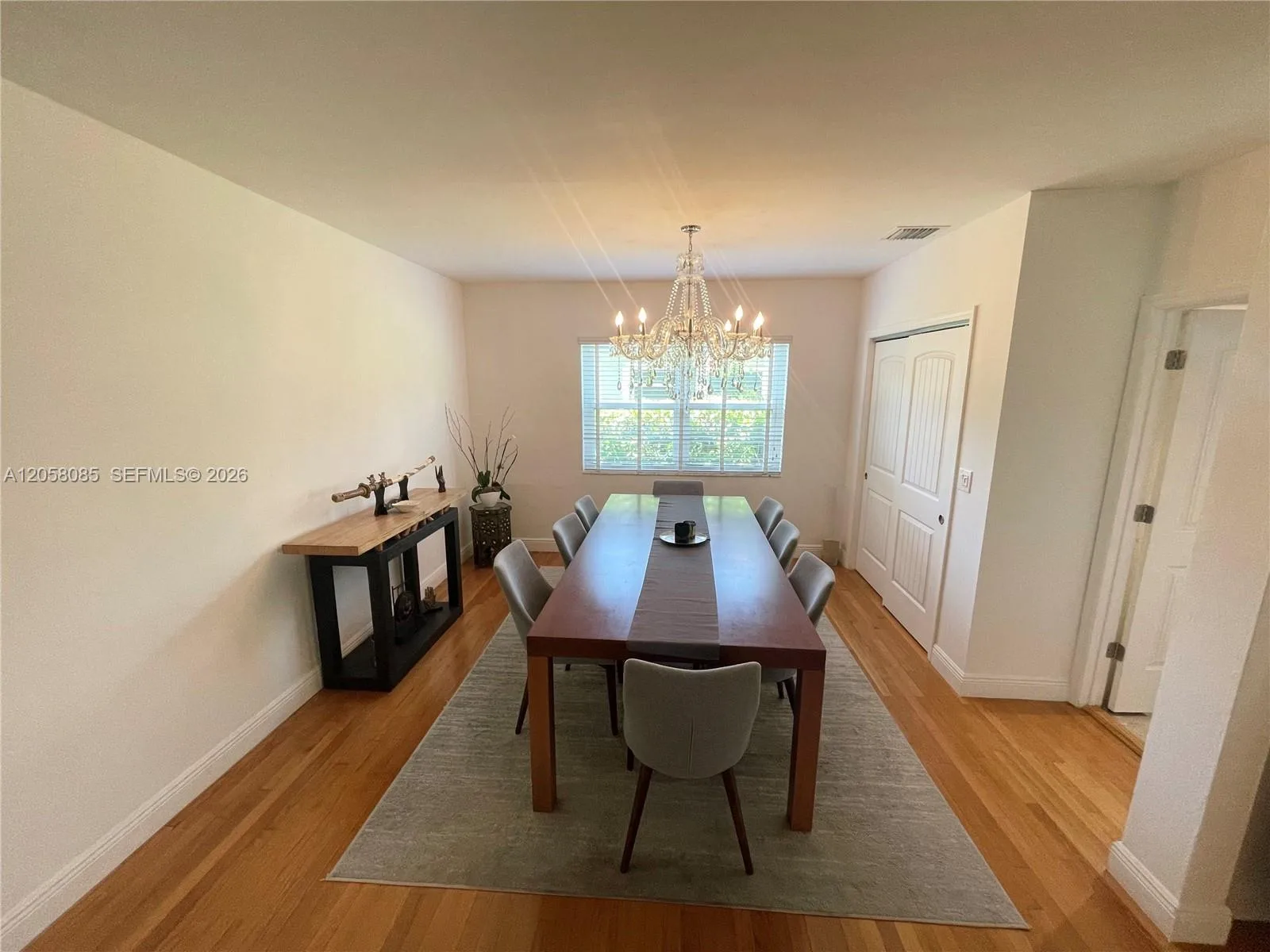 1116 Biarritz Dr, Miami Beach, FL 33141 photo 4