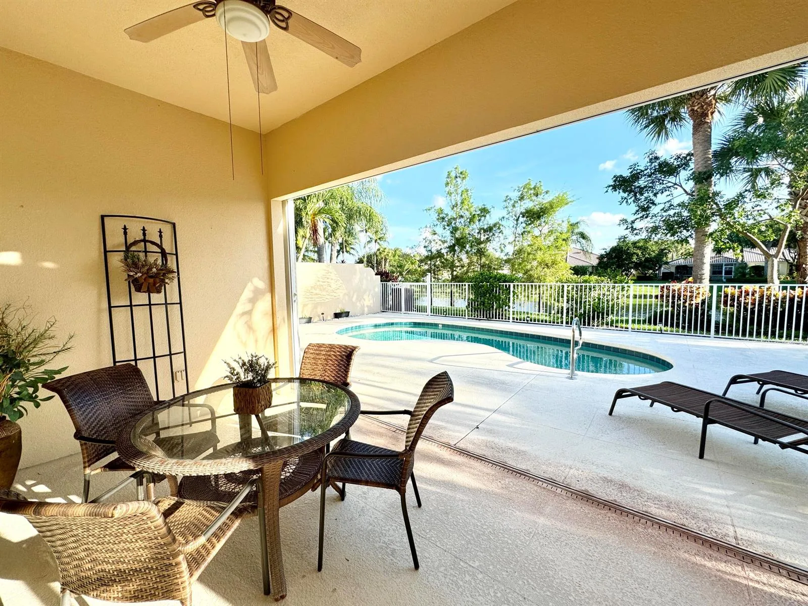 8262 Dominica Place, Wellington, FL 33414 photo 4