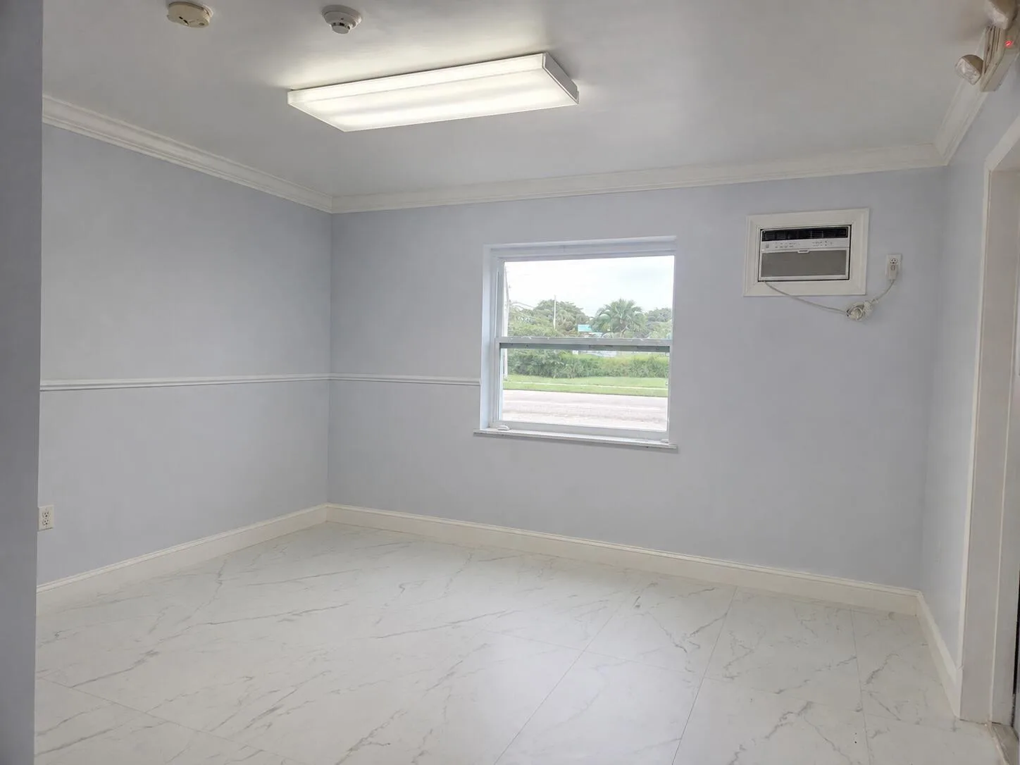 1100 NE 23rd Drive, Wilton Manors, FL 33305 photo 13