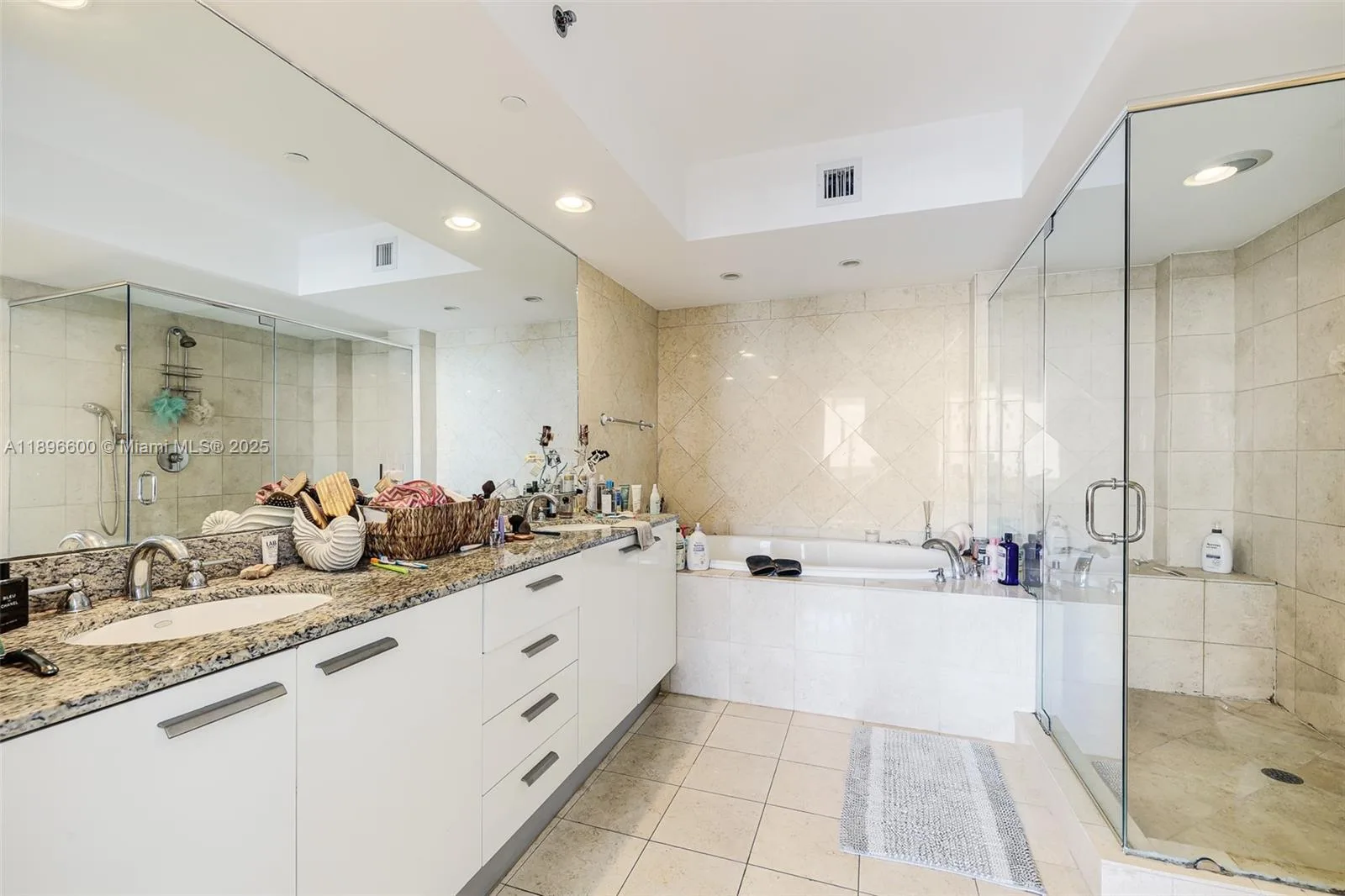 1830 S Ocean Dr # 4604, Hallandale Beach, FL 33009 photo 10