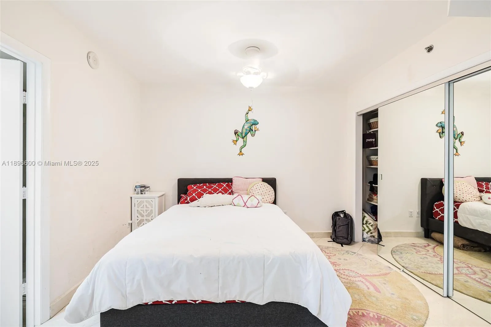 1830 S Ocean Dr # 4604, Hallandale Beach, FL 33009 photo 12