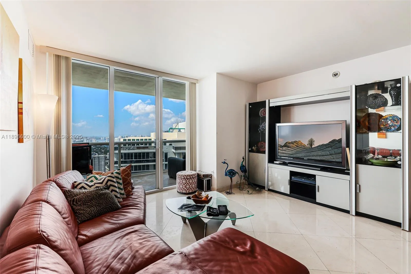 1830 S Ocean Dr # 4604, Hallandale Beach, FL 33009 photo 7