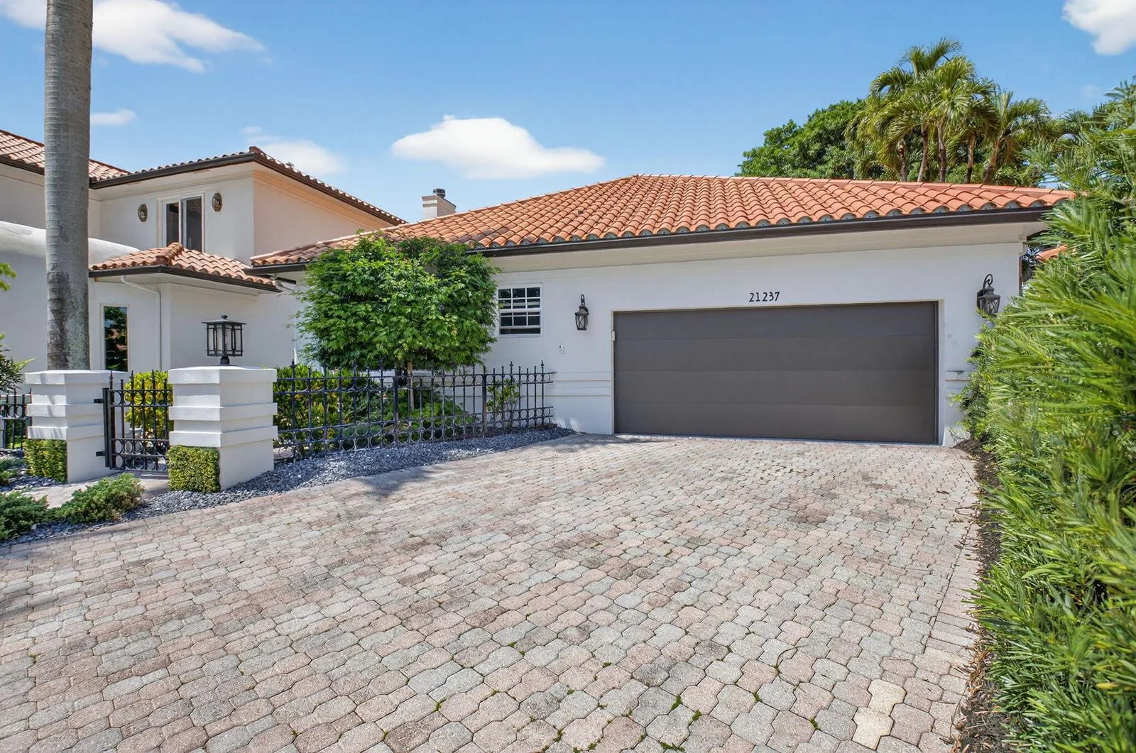 21237 Harrow Court, Boca Raton, FL 33433